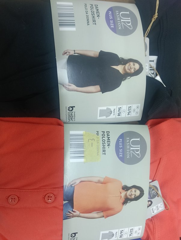 تشيرت نسائي