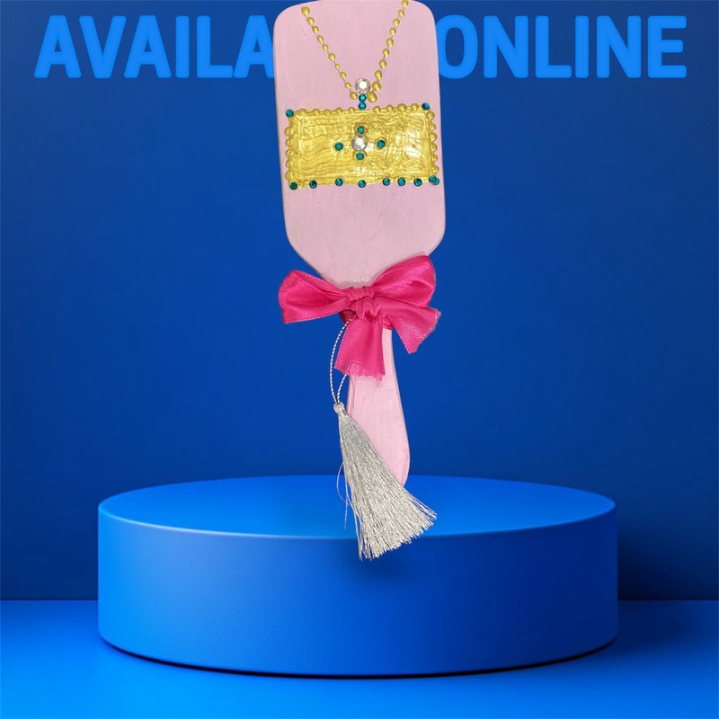 الرسم على فرشاة الشعر 